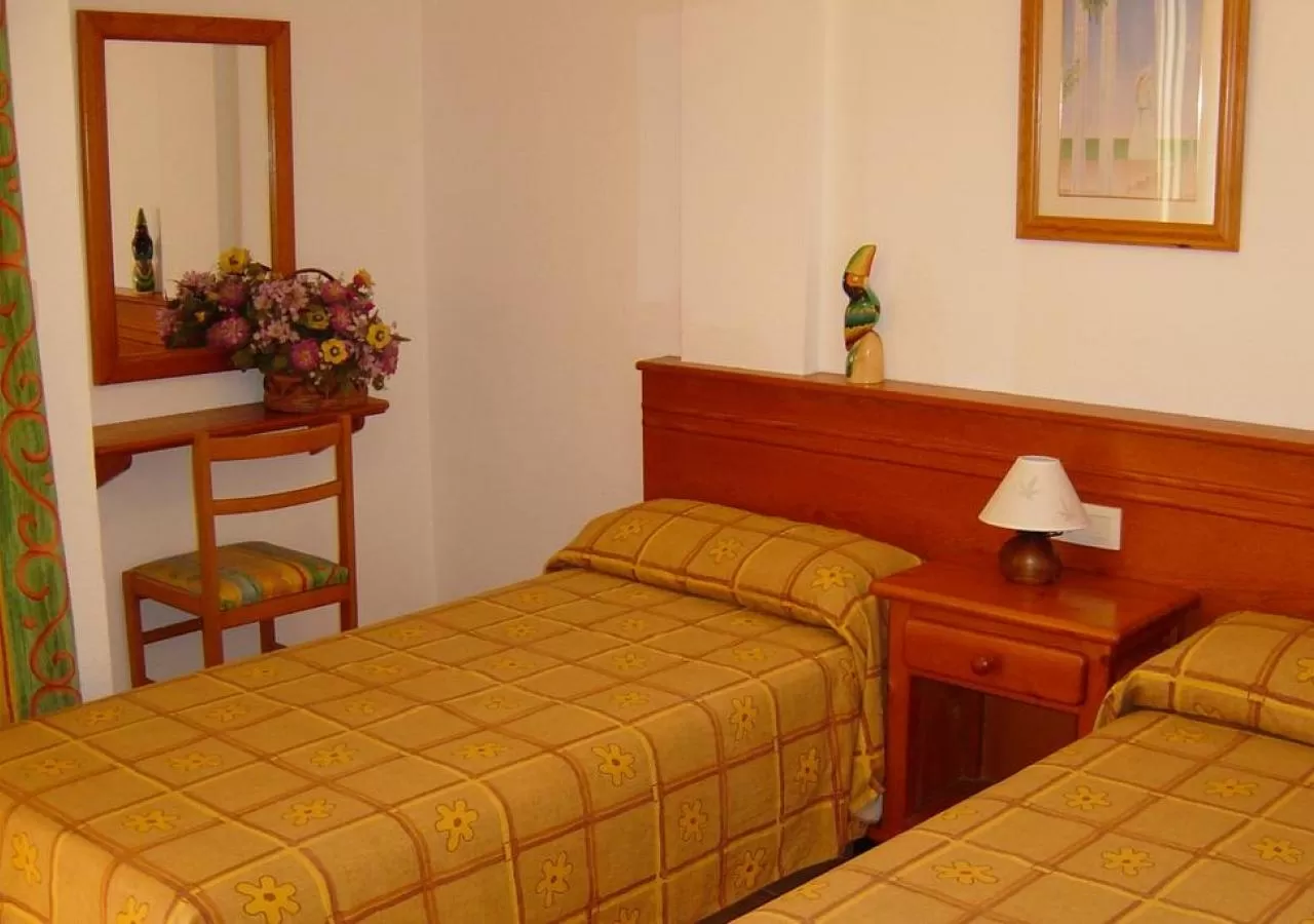 CUARTO 1-2365
